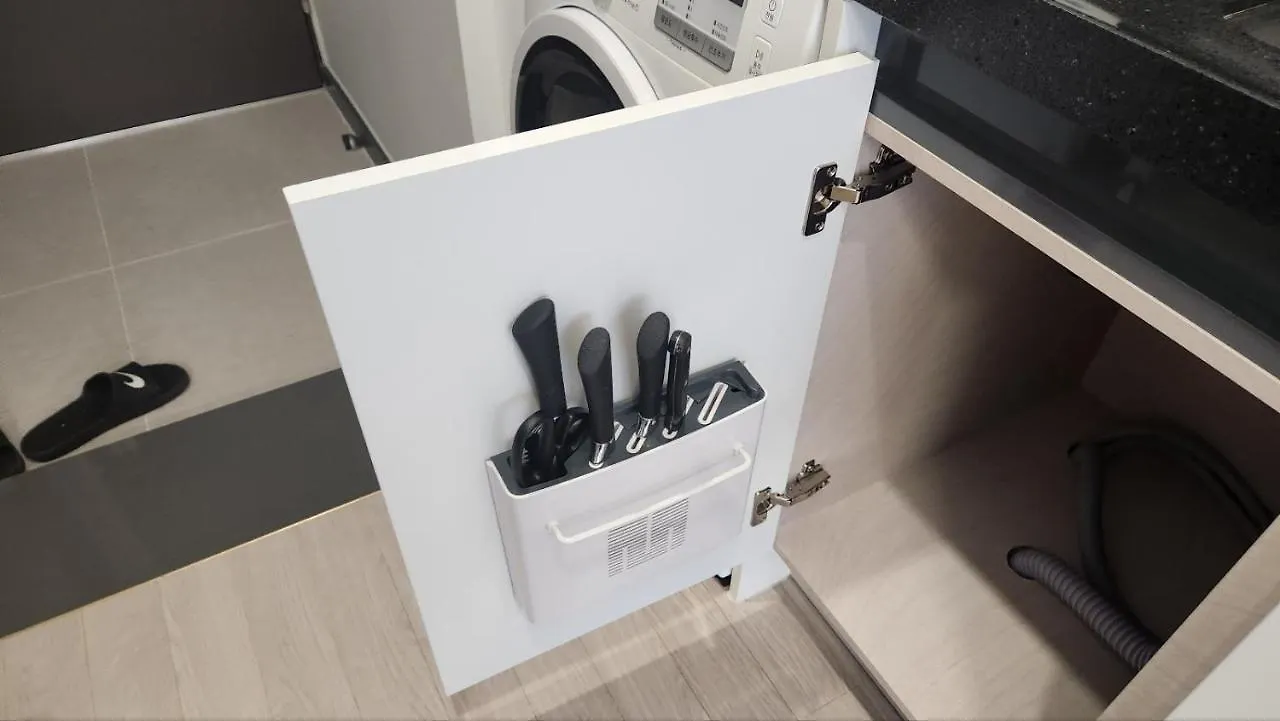 Uh Flat The Songdo Apartment Incheon