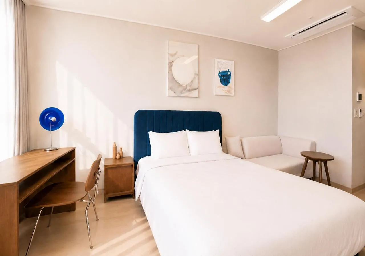 Uh Flat The Songdo Apartment Incheon