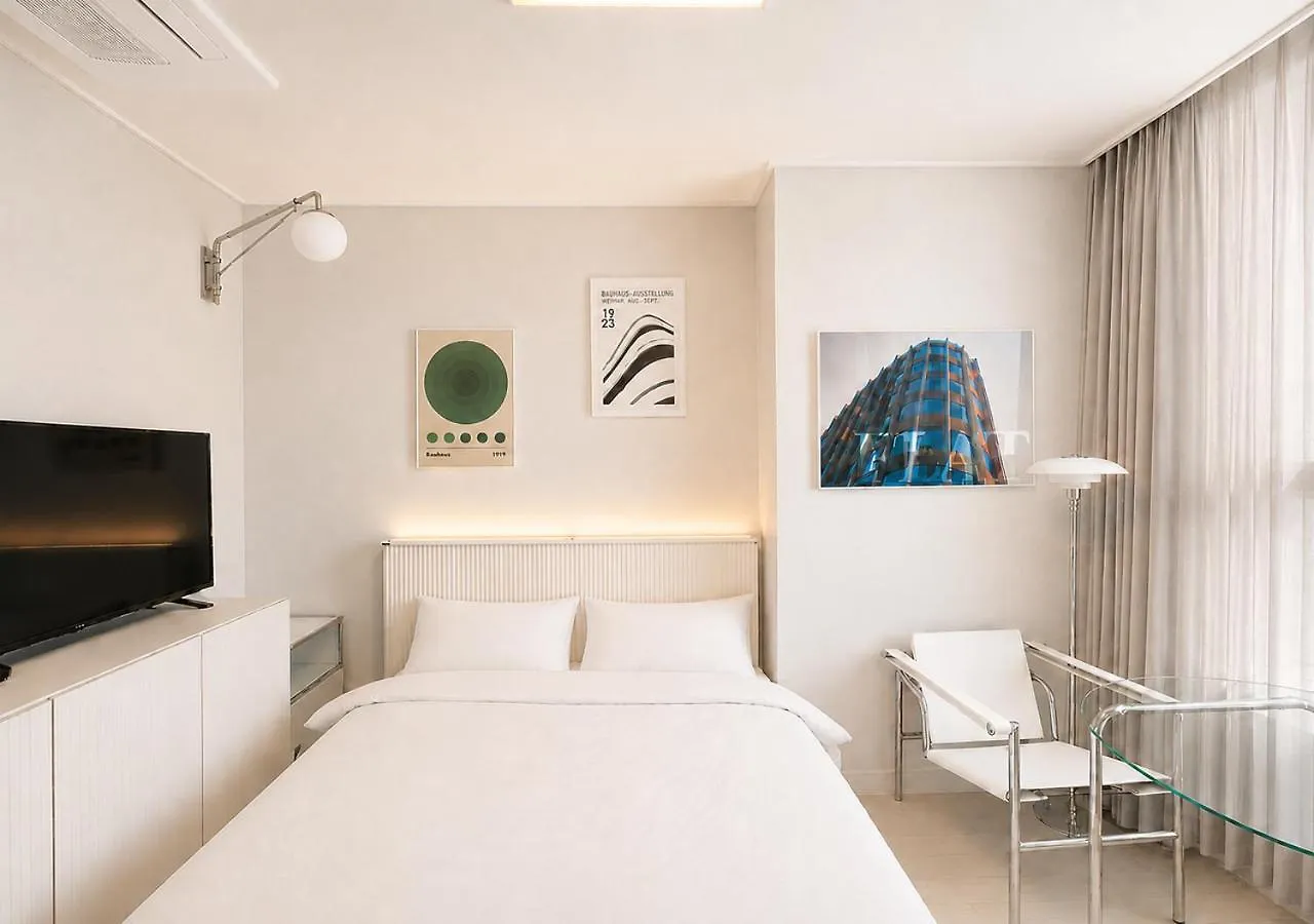 Uh Flat The Songdo Apartment Incheon