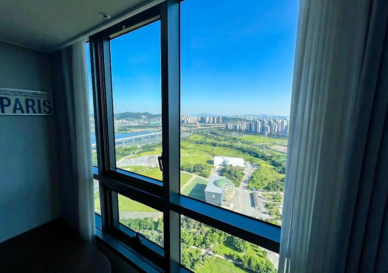 Uh Flat The Songdo Apartment Incheon
