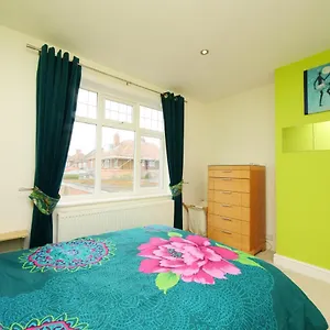 acomb-central-york.yorkshirehotels.net/