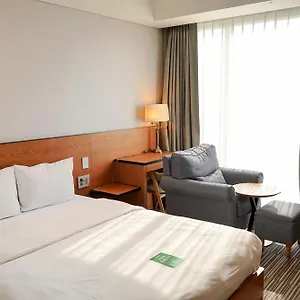 4* Hotel Tour Airport &