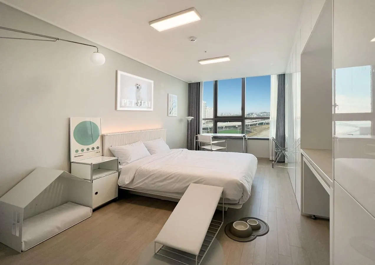 Apartment Ferienwohnung Uh Flat The Songdo Incheon