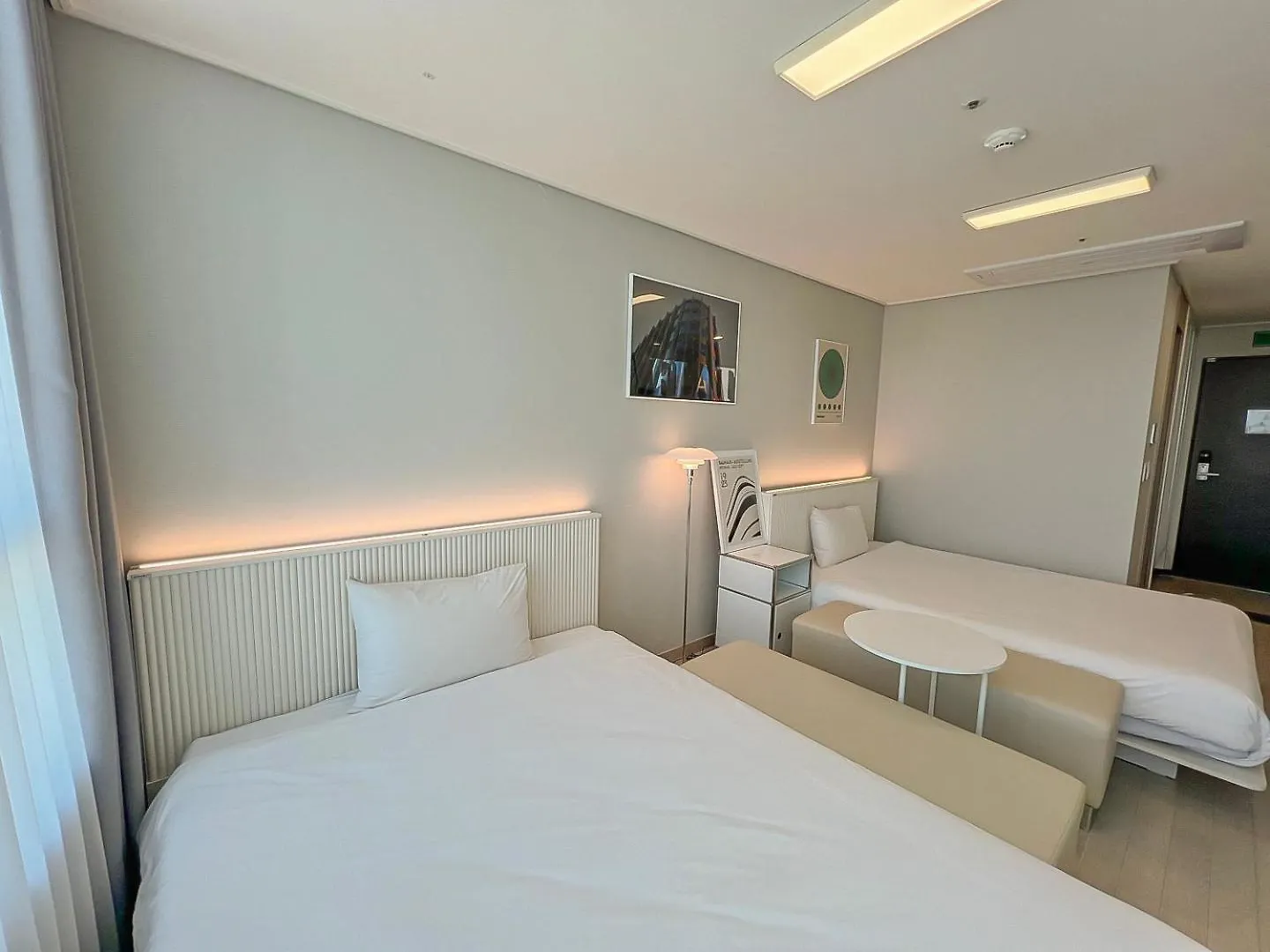 Uh Flat The Songdo Apartment Incheon