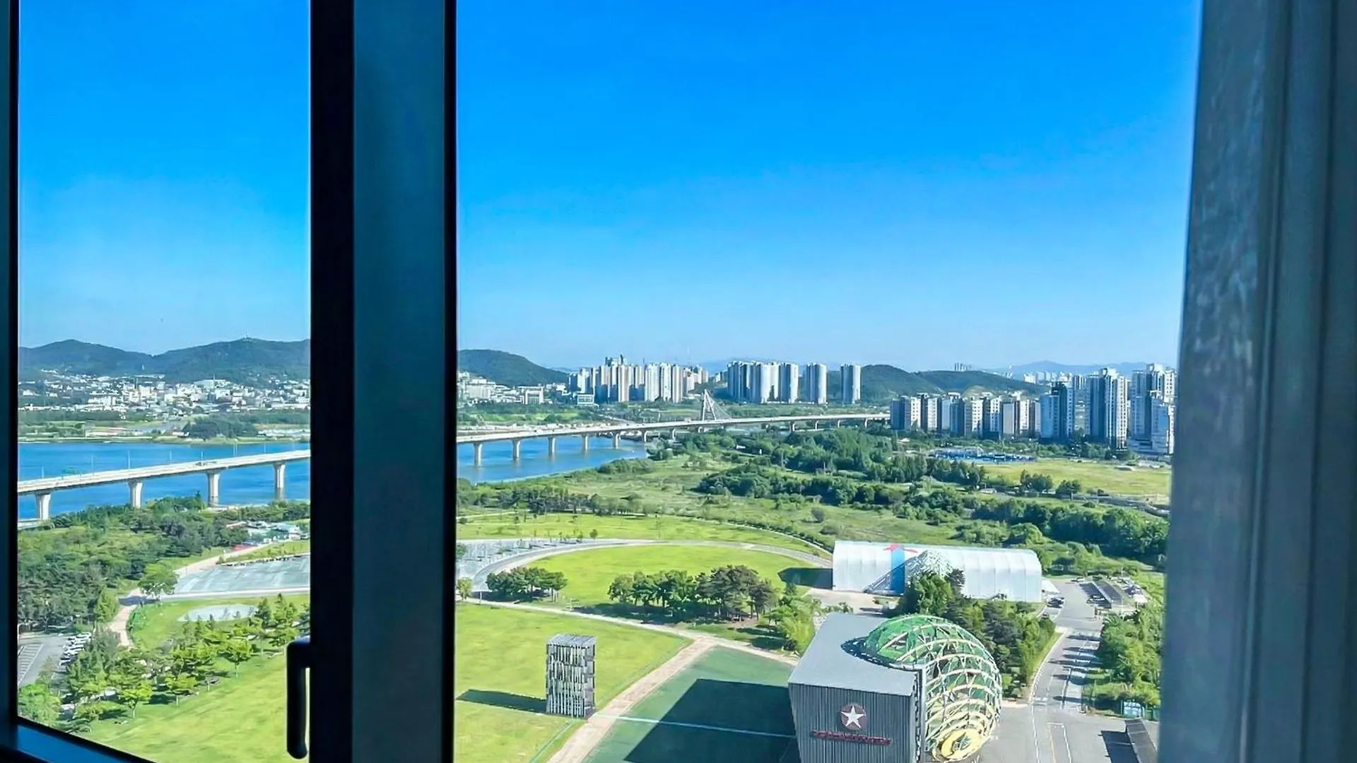 インチョン広域市Uh Flat The Songdoアパートメント インチョン広域市